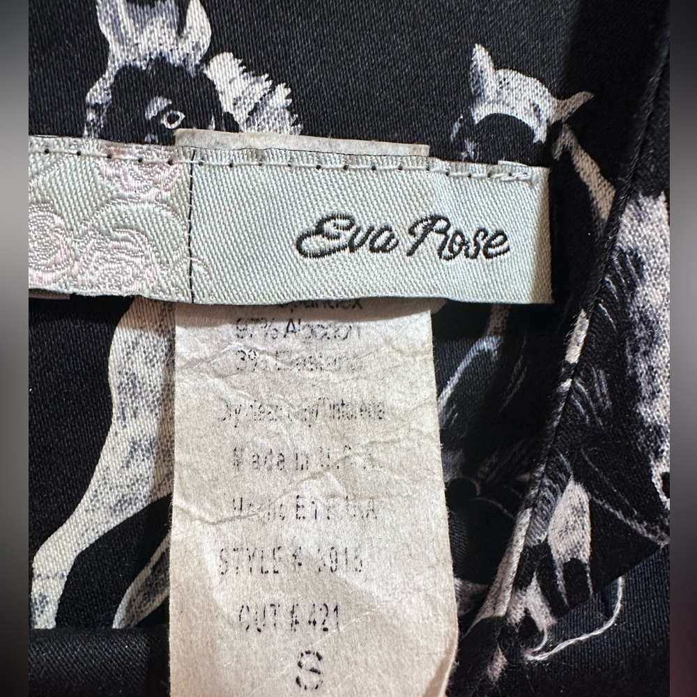 [RARE] Eva Rose Horse Print V-Neck Fit & Flare Dress - POCKETS! Small - Picture 3 of 10